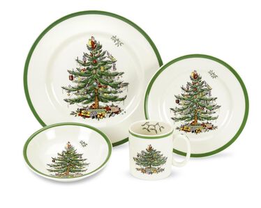 Christmas Tree 4 Piece Place Setting Christmas Tree 4 Piece Place Setting