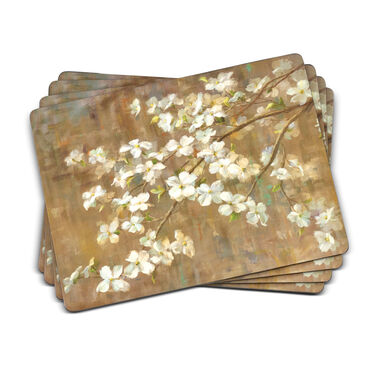 Dogwood In Spring 4 Placemats