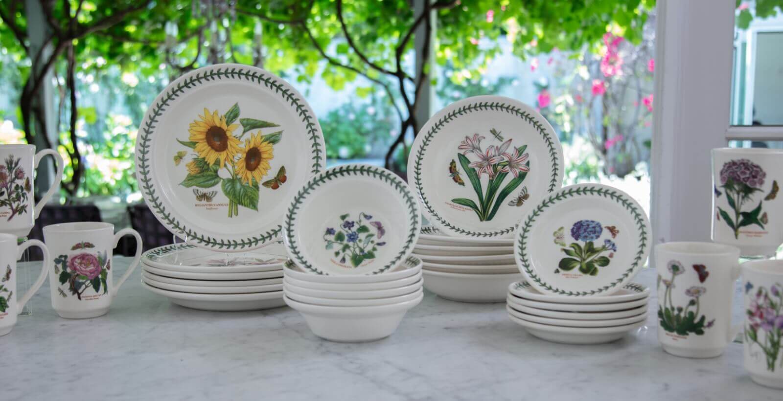 30PC Botanic Garden Dinnerware Set | Portmeirion